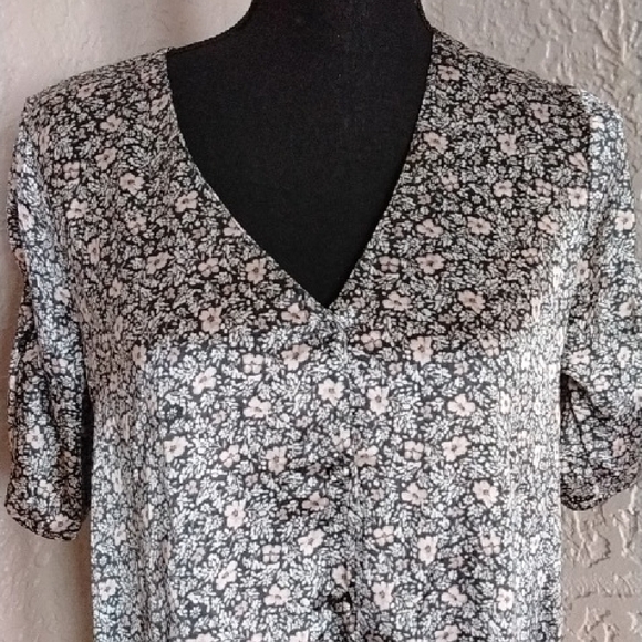 Abercrombie & Fitch Pink Gray Tie Front Blouse - Picture 7 of 8